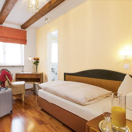 Hotel Muenchner Hof Und Blauer Turm Ρέγκενσμπουργκ Εξωτερικό φωτογραφία