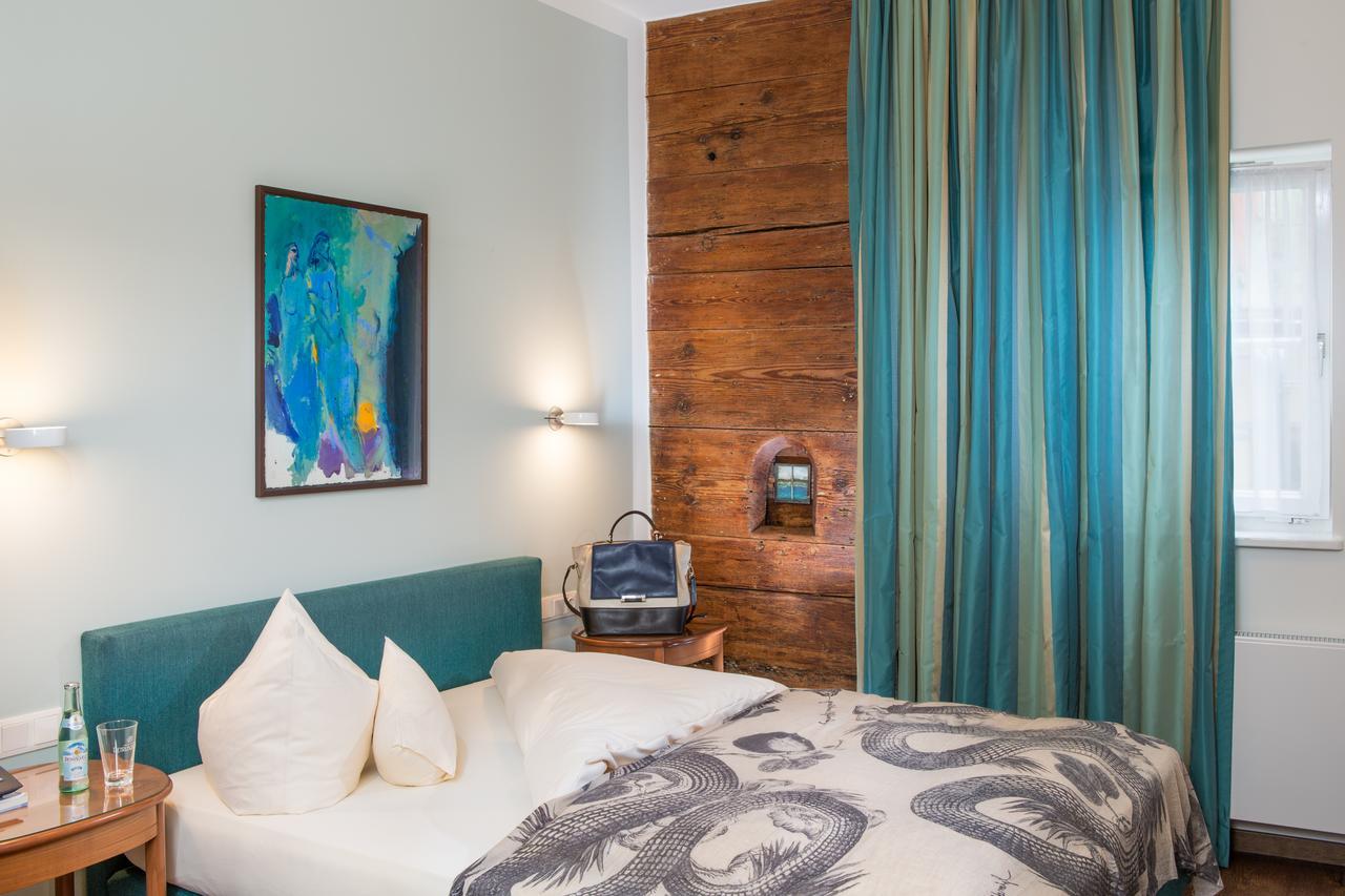 Hotel Muenchner Hof Und Blauer Turm Ρέγκενσμπουργκ Εξωτερικό φωτογραφία