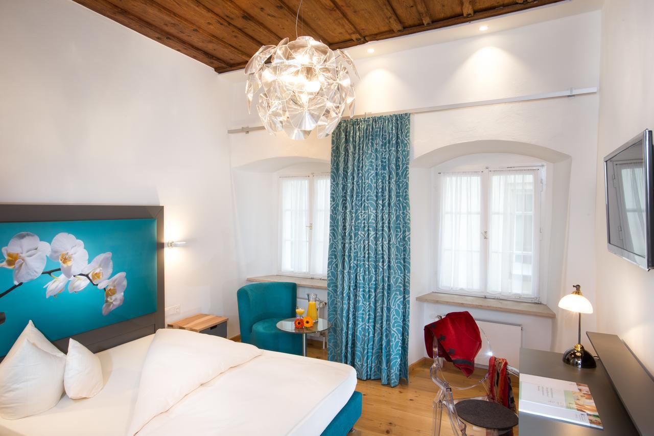 Hotel Muenchner Hof Und Blauer Turm Ρέγκενσμπουργκ Εξωτερικό φωτογραφία